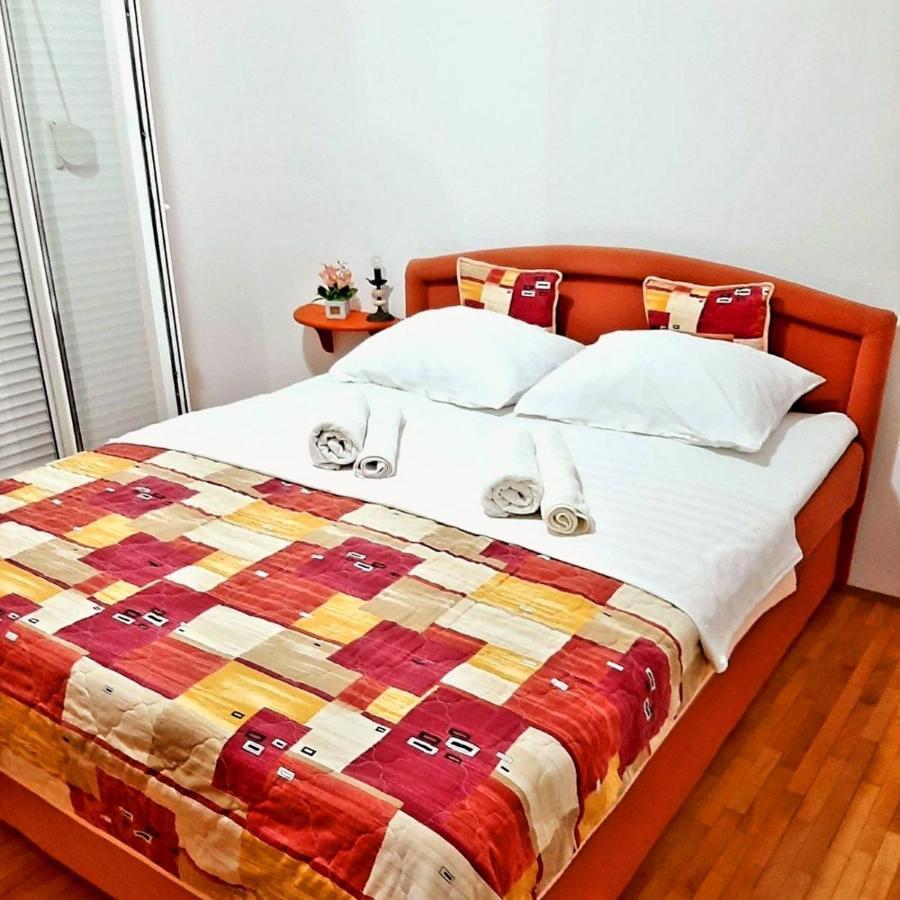 Apartman Park Trebinje Esterno foto